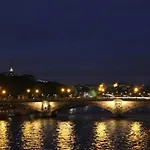 Chic Apart Downtown Paris